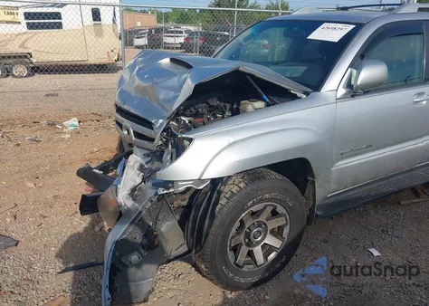 2005 Toyota 4Runner Sr5 Sport V6 z USA, uszkodzony, nr VIN JTEBU14R250076849